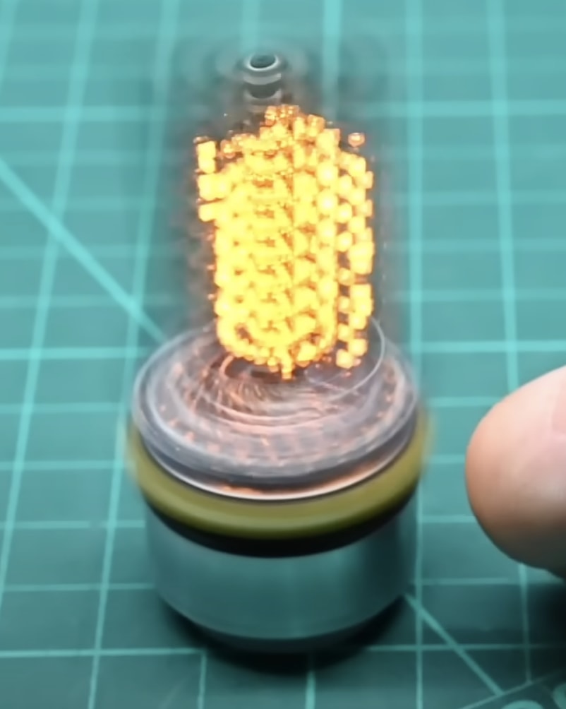 Tiny volumetric display